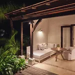 Lux* Le Morne Resort