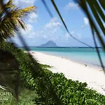 Cap Ouest Luxury Beachfront