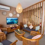 Golden Square Villa & Private Pool