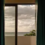 Stella Marris Beachfront Villa