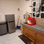 Rs Villa 2 Share Apartment 100 Mts To The Beach And Bus Stop