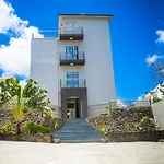 Mo Residence