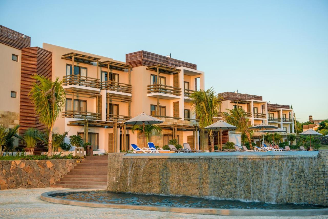 Resort Anelia & 4*