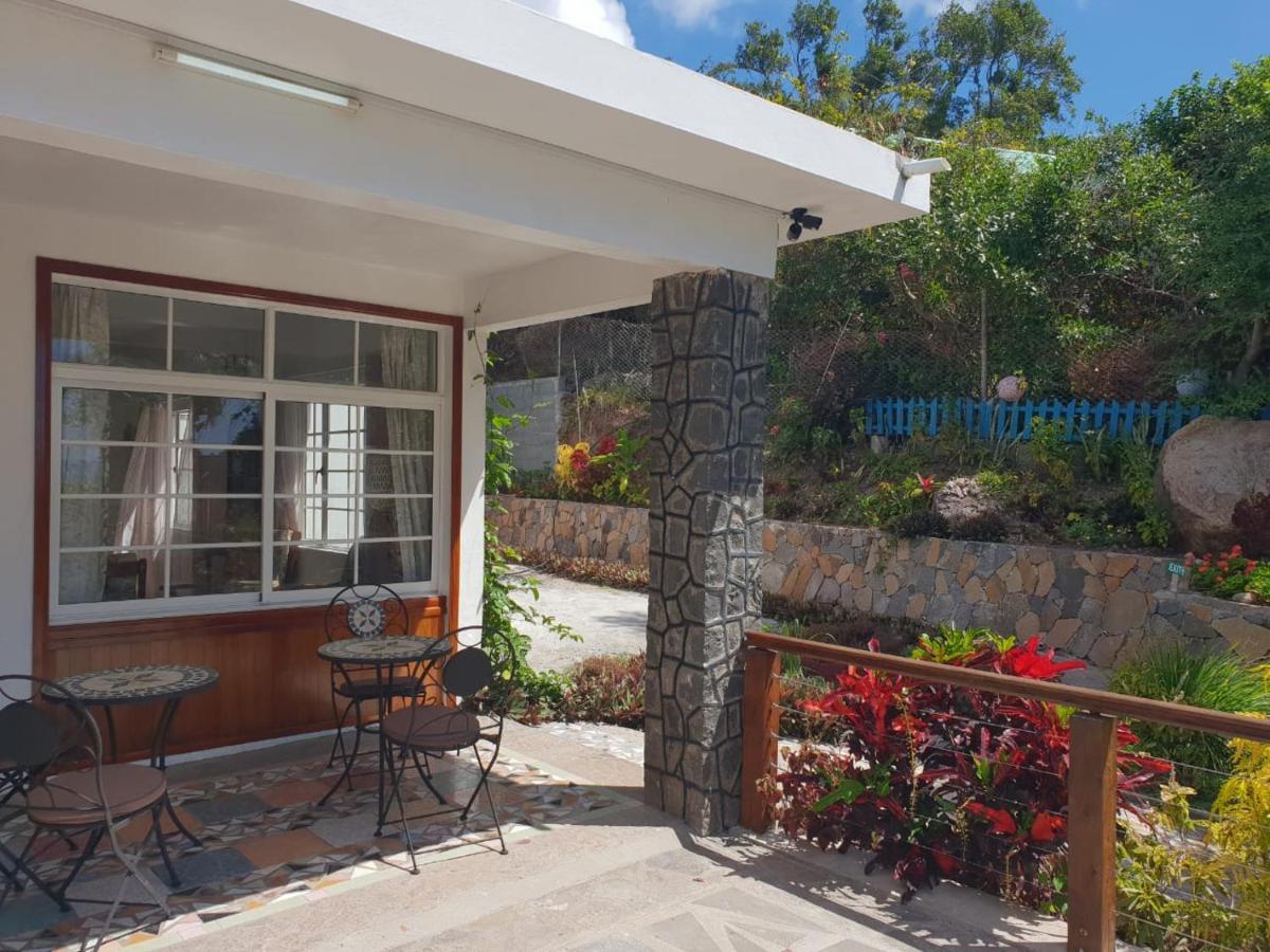 Bed & Breakfast Les Antigones Port Mathurin
