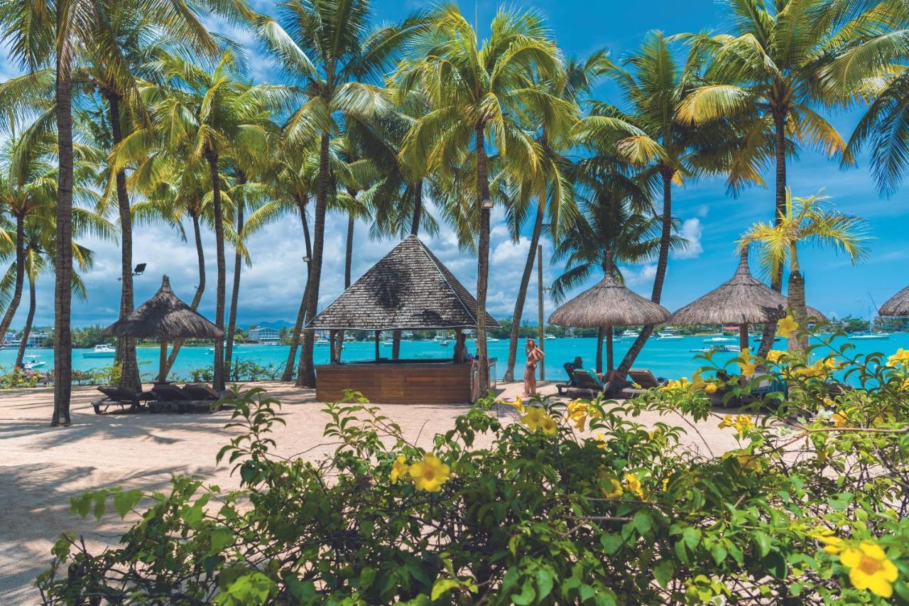 Hotel Mauricia Beachcomber & 4*