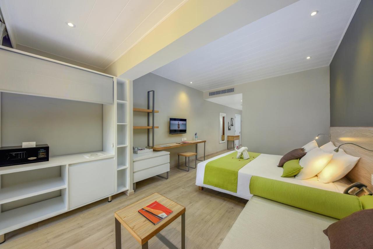 Hotel Mauricia Beachcomber & 4*