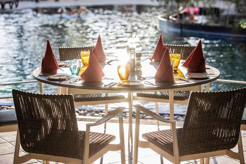 Hotel Mauricia Beachcomber & 4*