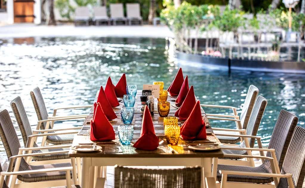 Mauricia Beachcomber & 4* Grand Baie