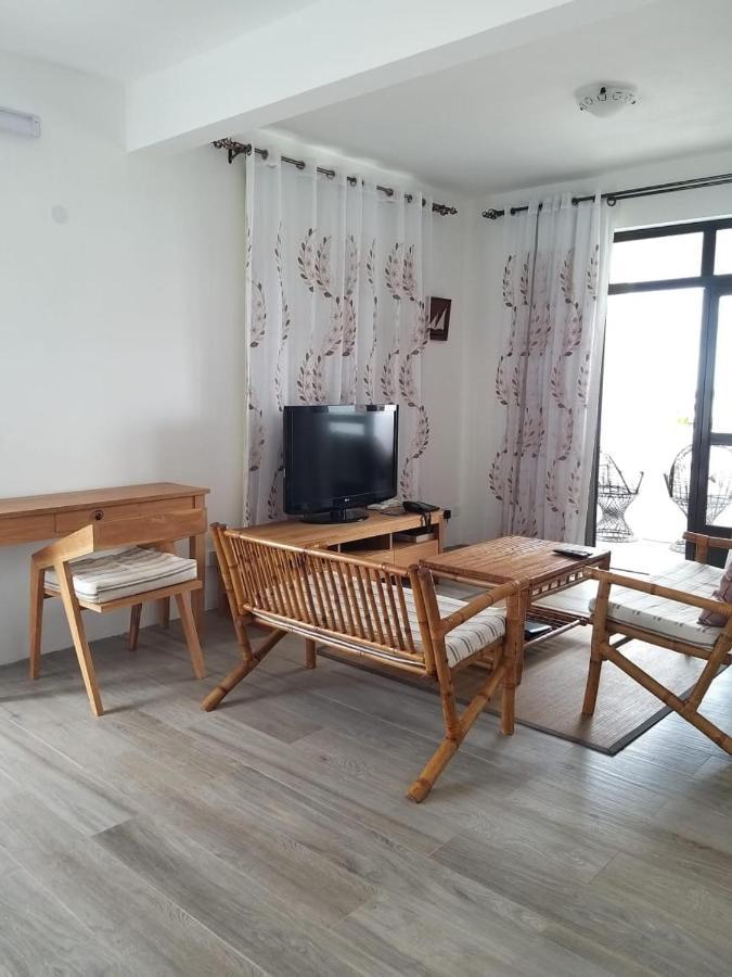 Trochetia Apartment *