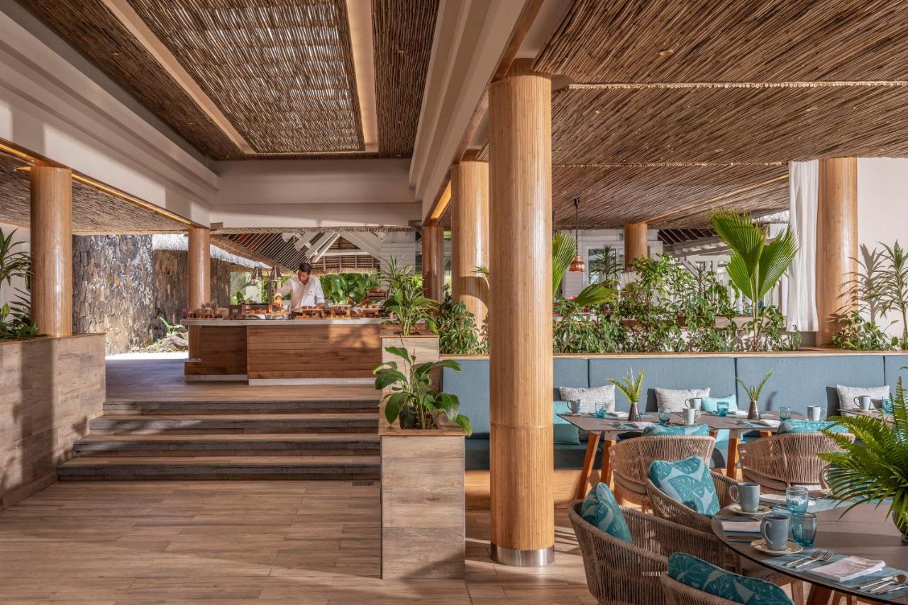 Four Seasons Mauritius At Anahita Resort 5*
