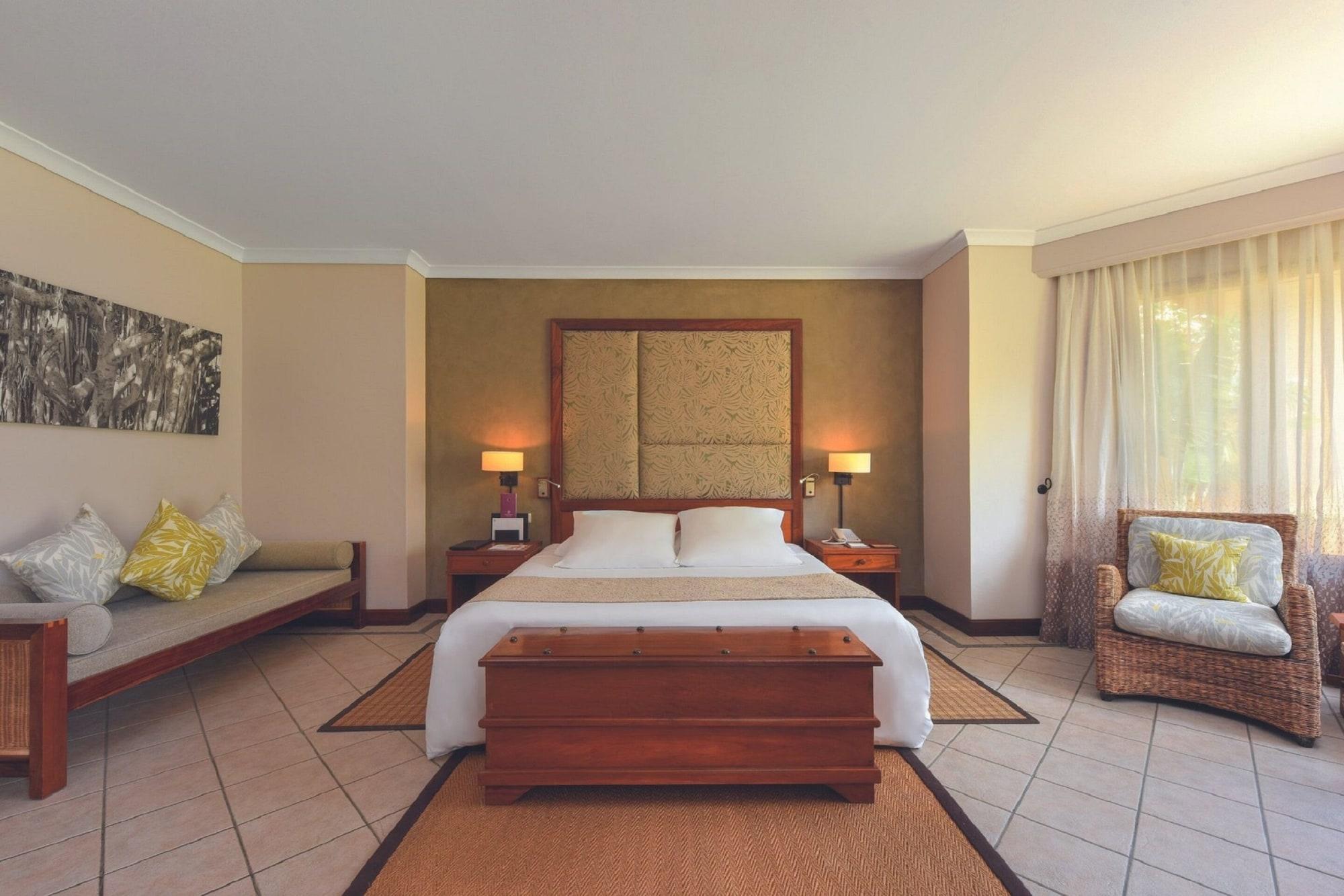 Dinarobin Beachcomber Golf & Hotel