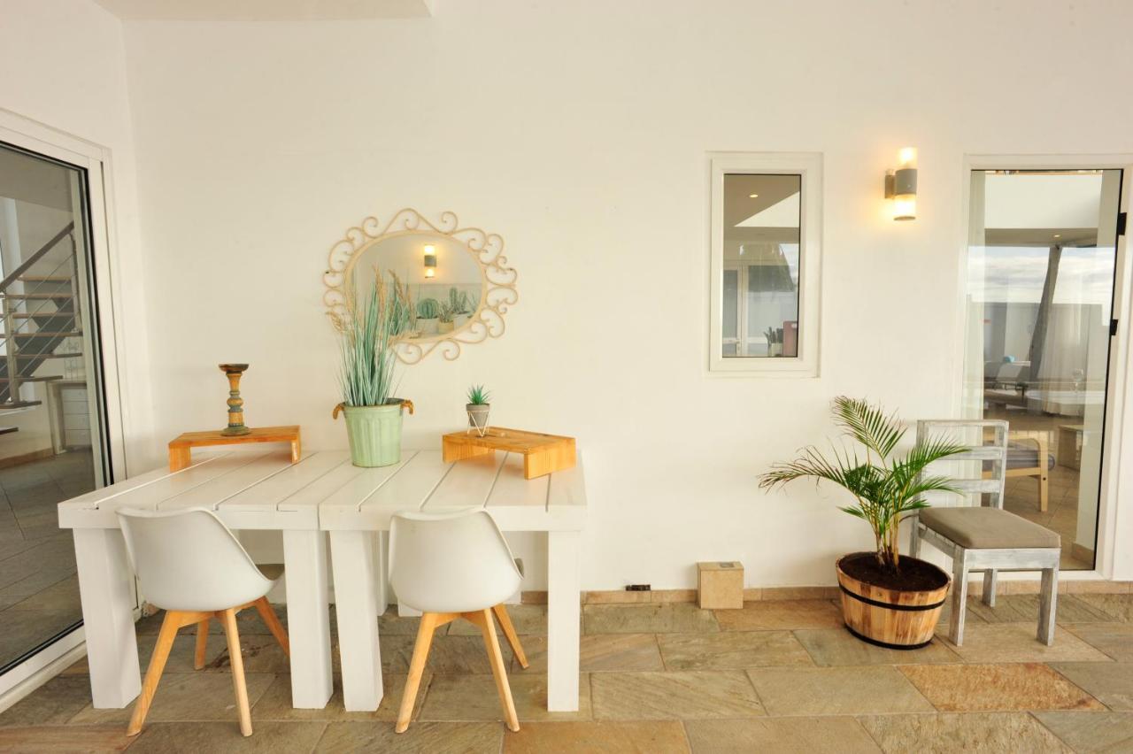 The House - West Coast Mauritius Villa *