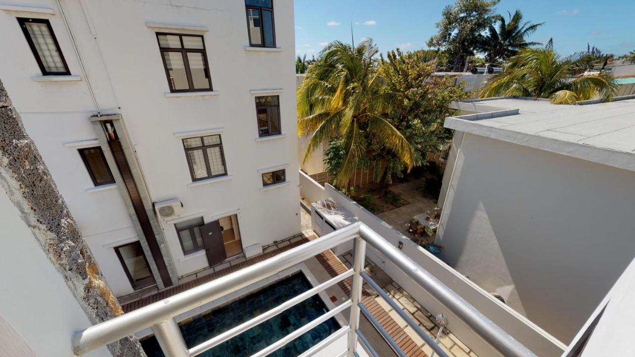 Penthouse - Private Roof Terrace - Sea & Mountain View *