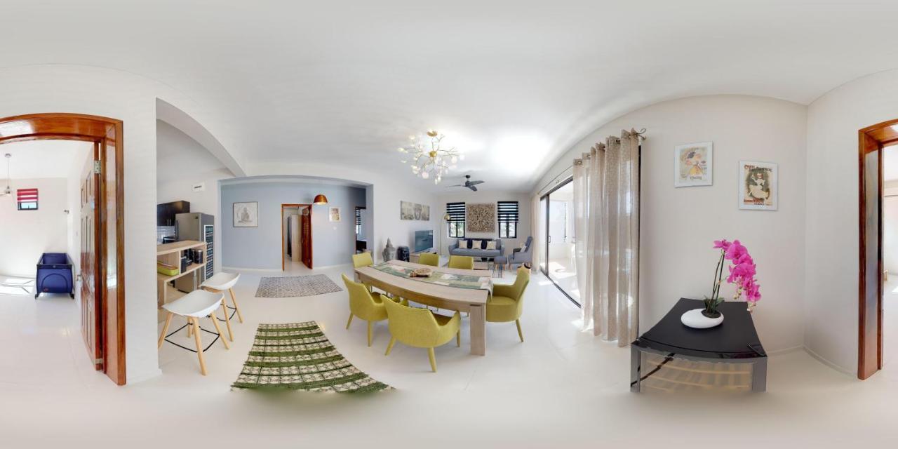 Apartment Penthouse - Private Roof Terrace - Sea & Mountain View Grand Baie