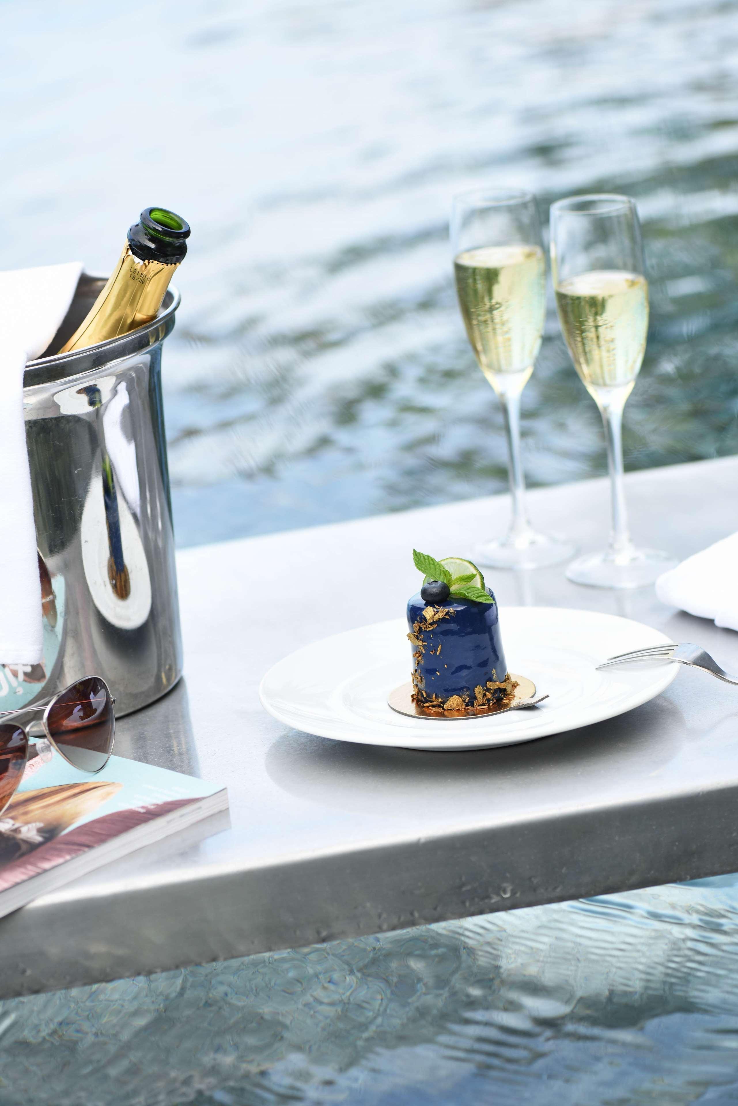 Radisson Blu & (adults Only) Resort Poste Lafayette