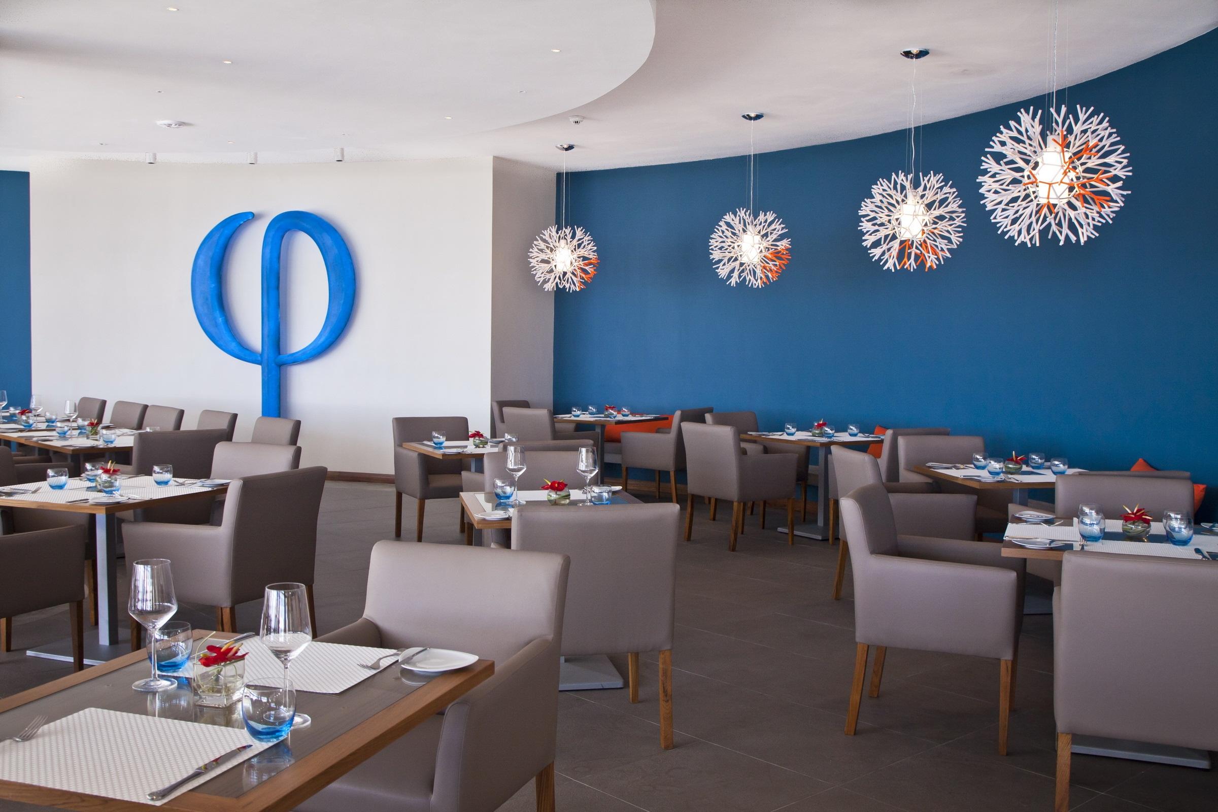 Radisson Blu & (adults Only) Poste Lafayette