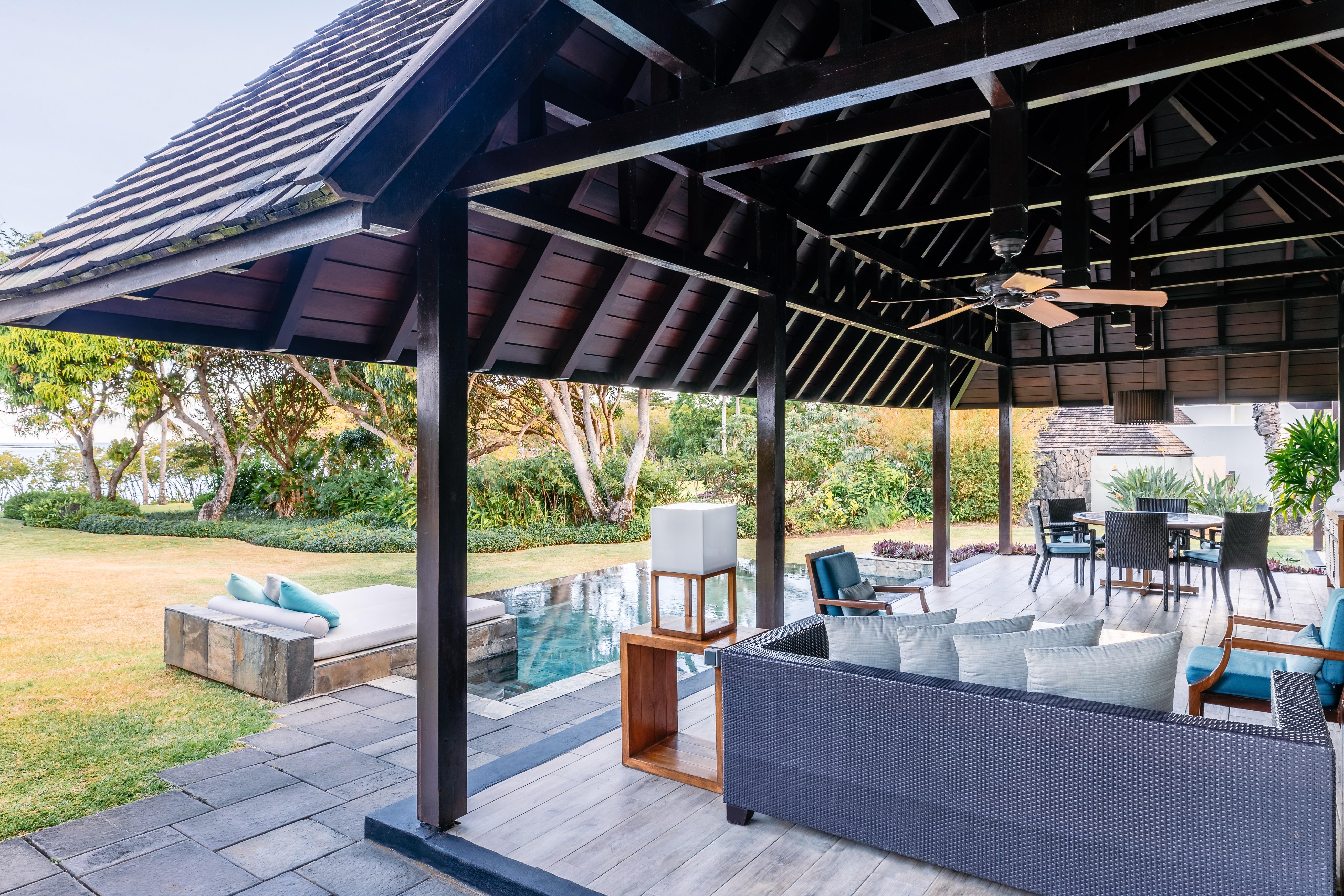 Four Seasons Mauritius At Anahita Resort Beau Champ