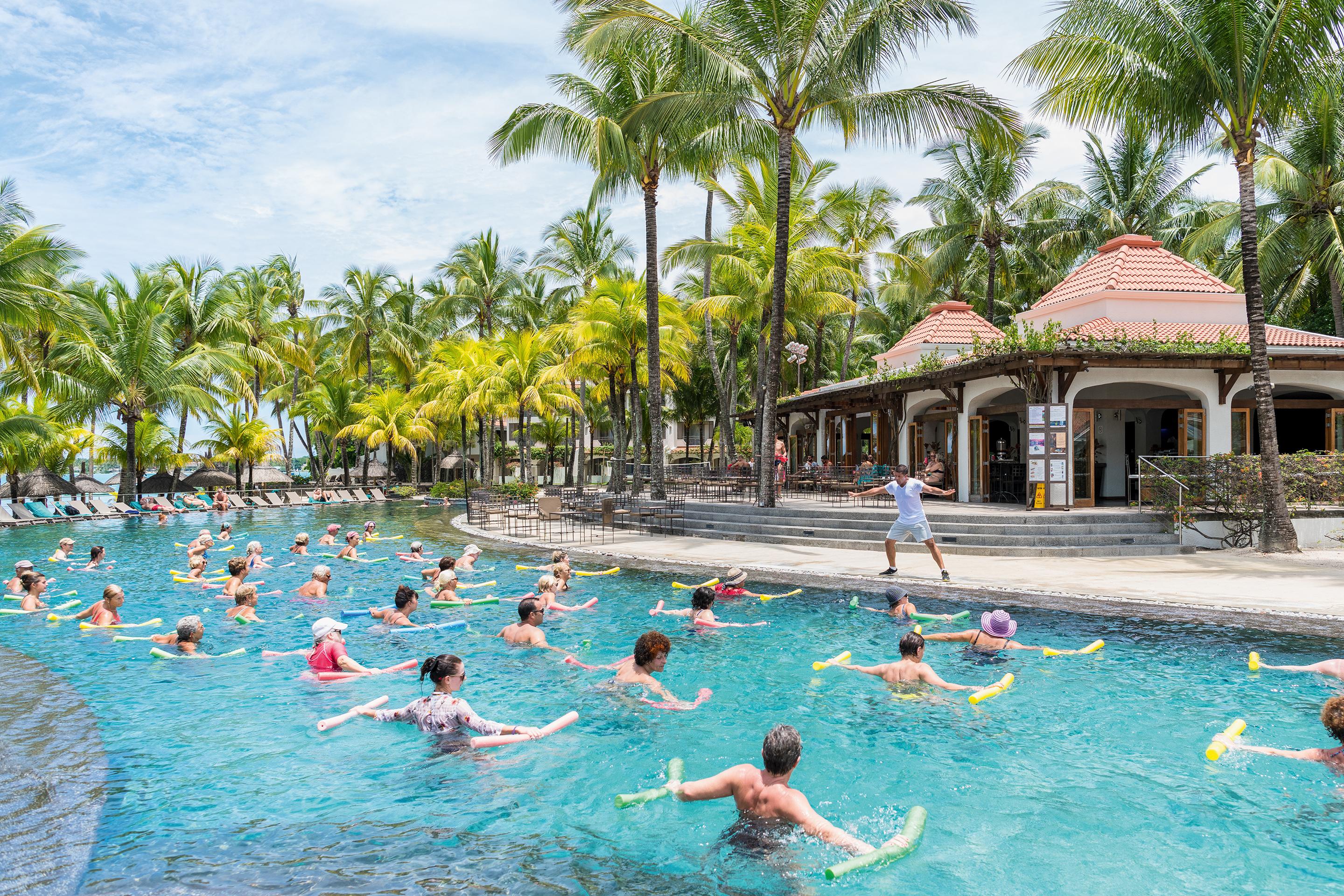 Mauricia Beachcomber & 4*