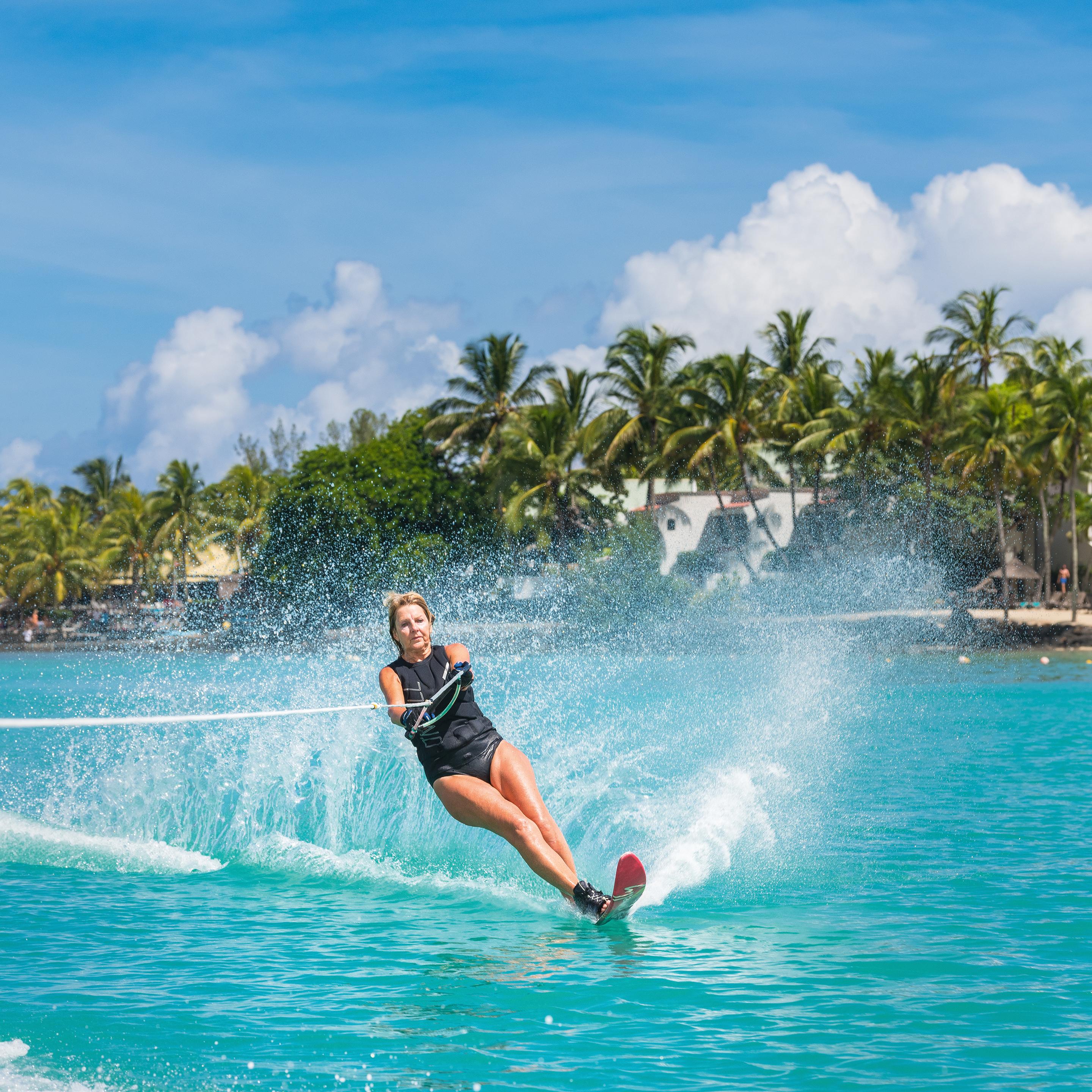 Mauricia Beachcomber &