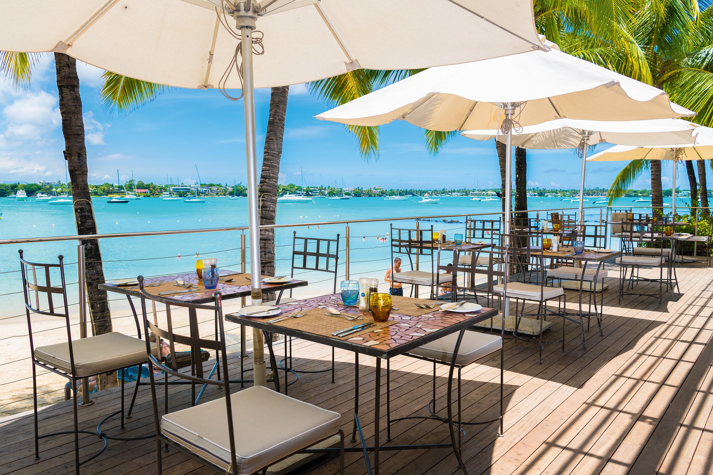 Mauricia Beachcomber & Hotel