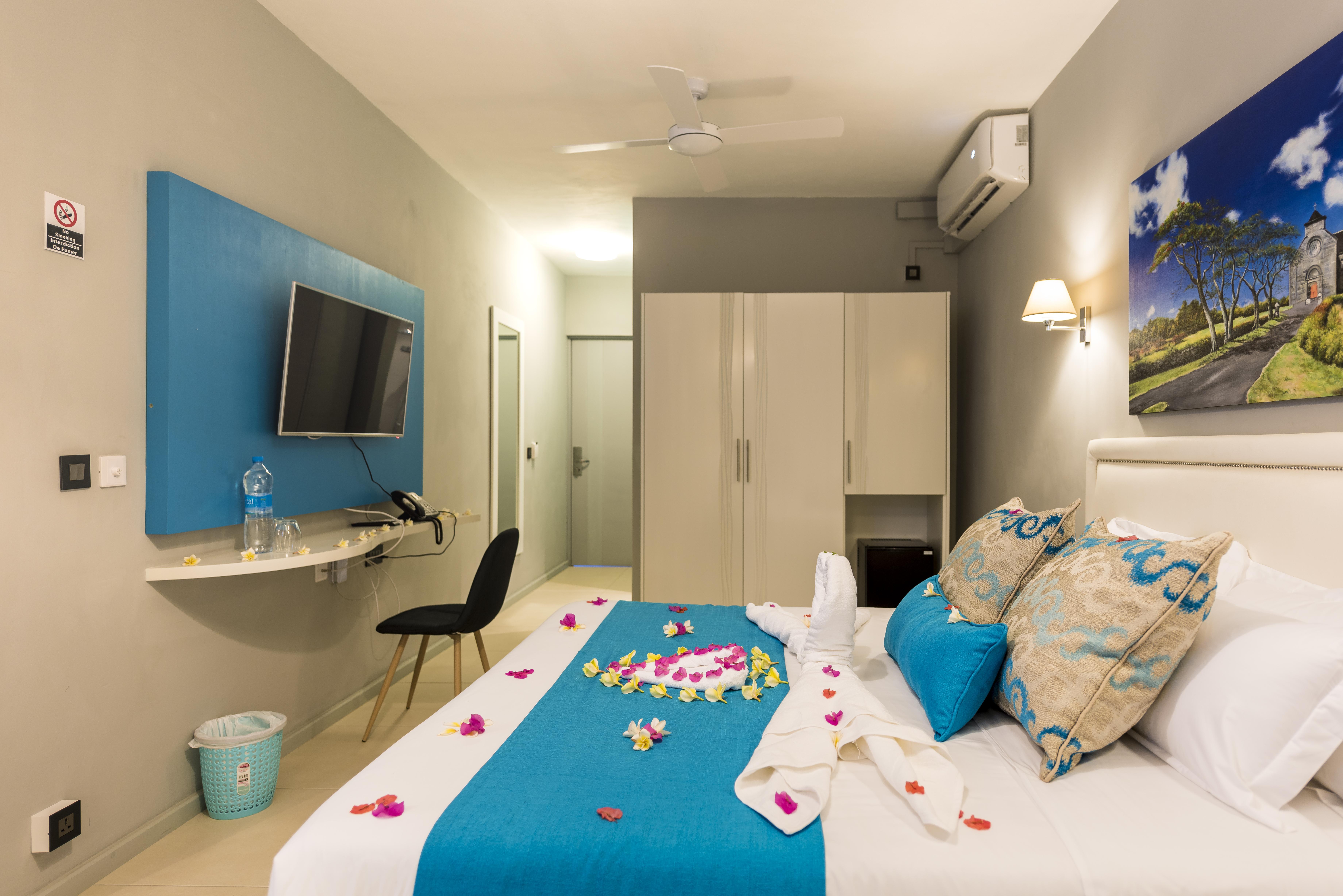 Hotel Azur Paradise 3*