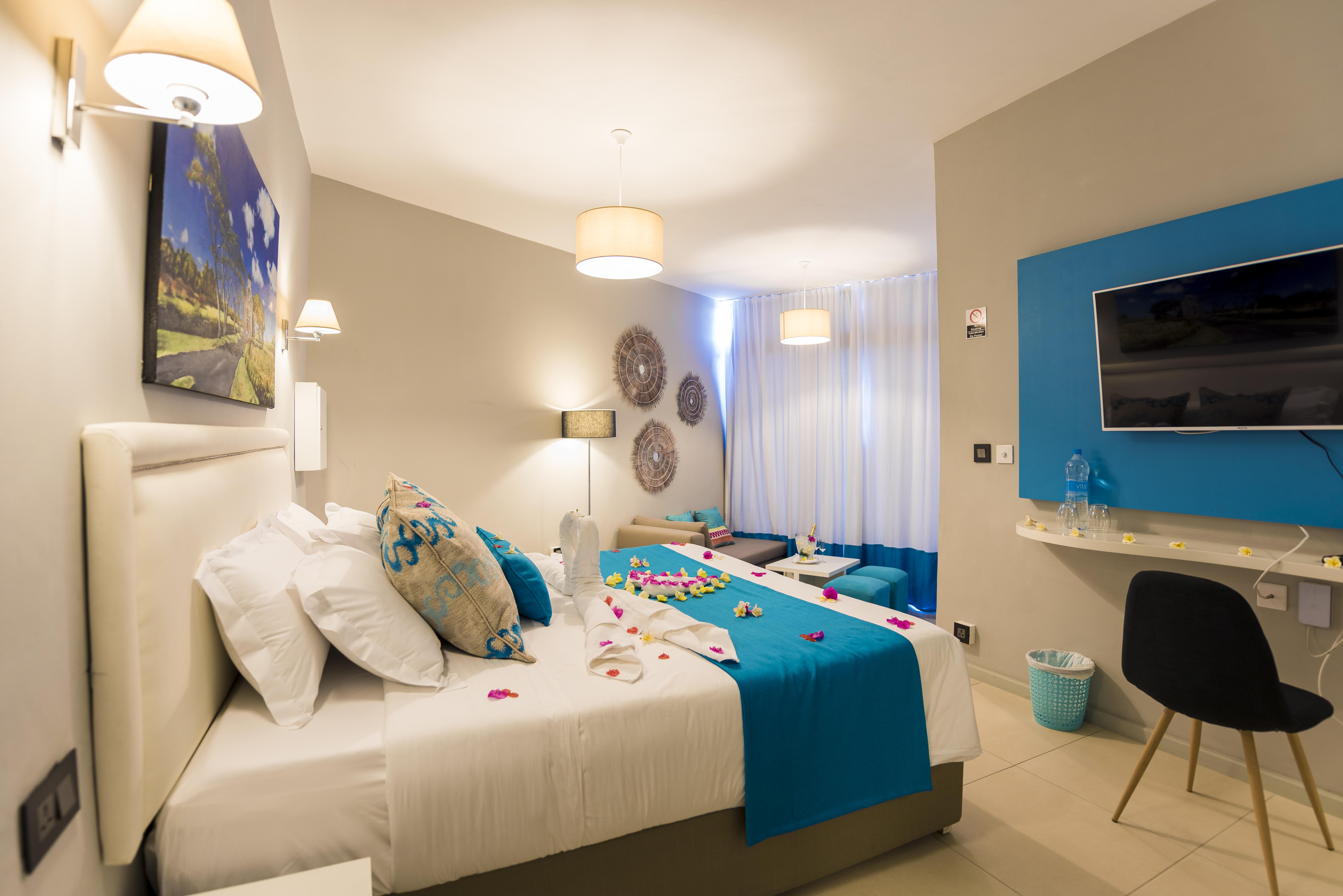 Hotel Azur Paradise 3*