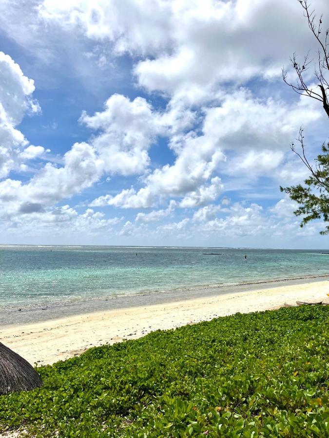 Tropical Beachfront Apartamento Belle Mare