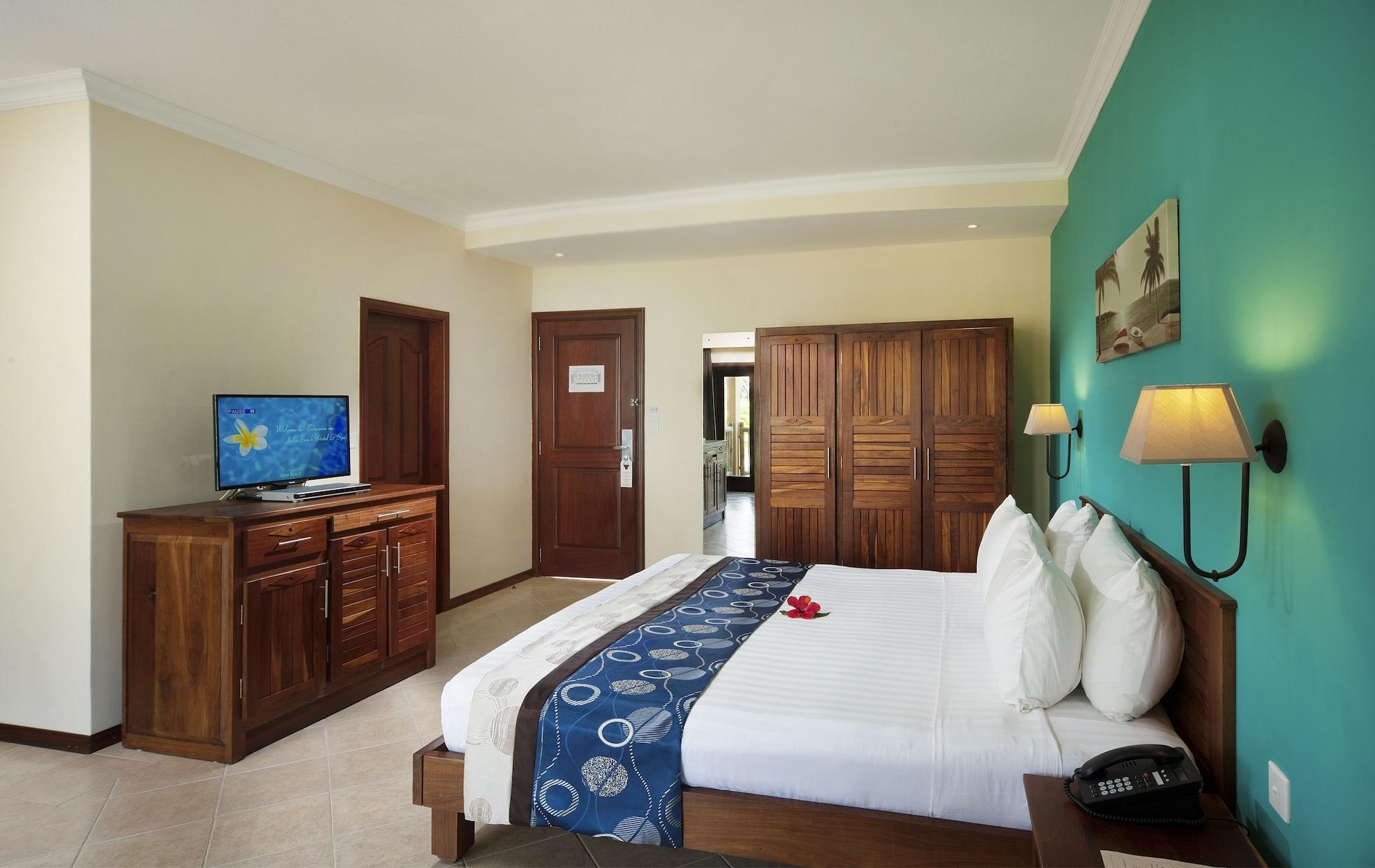 Hotel Jalsa Beach & Spa 3*
