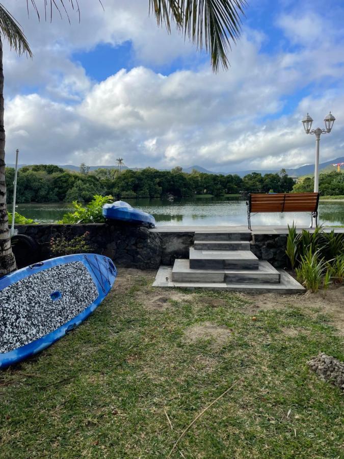 Between 2 Waters Villa, Free Car Offered. Tamarin