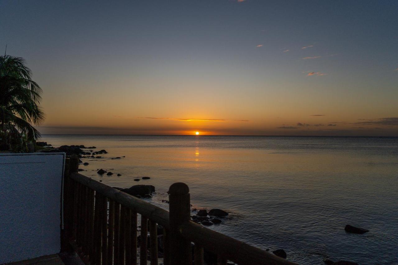 Serenity By The Sea- 3brvilla W Stunning Sunsets * Tamarin