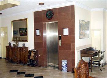 Le Saint Georges Hotel Port Louis
