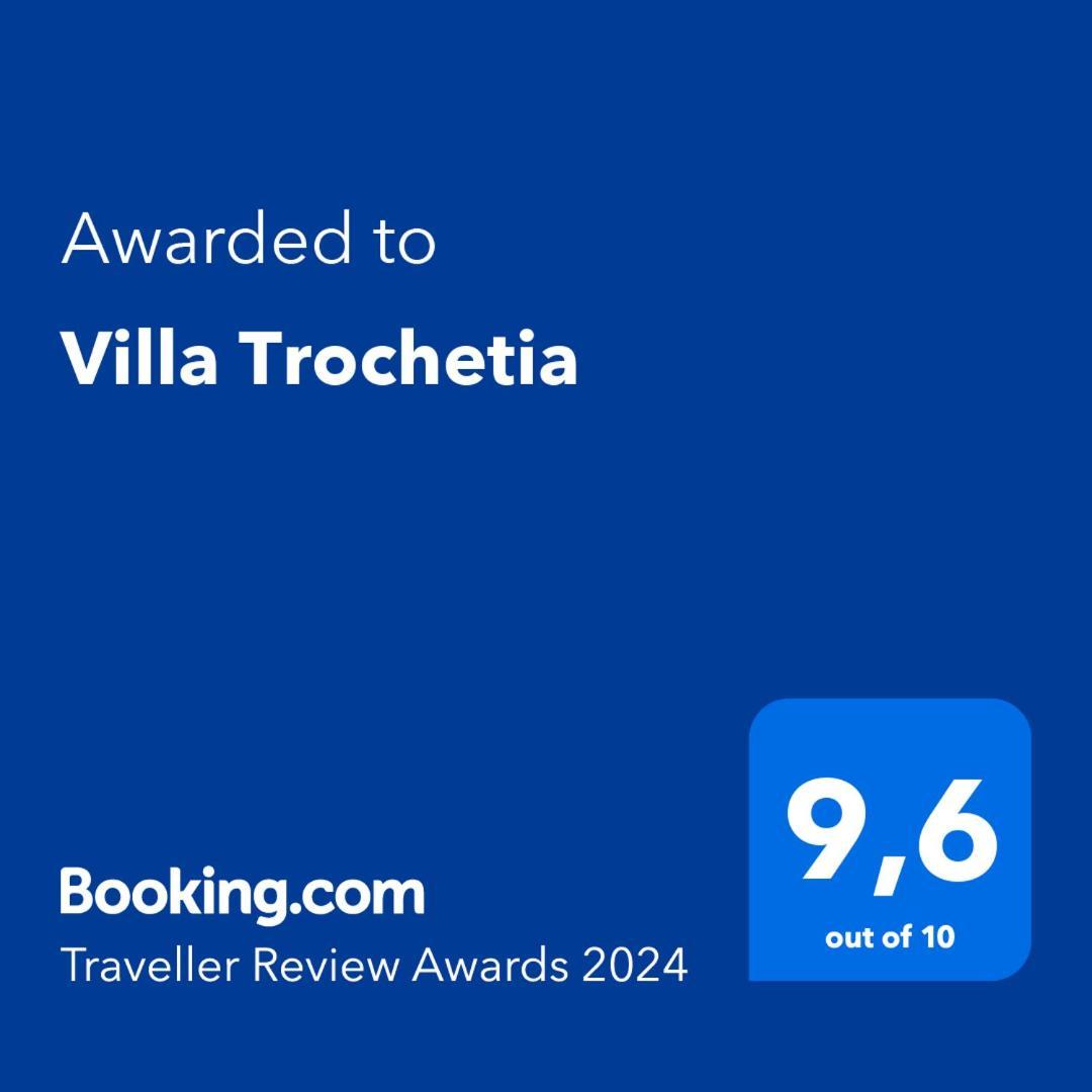 Trochetia Apartment *