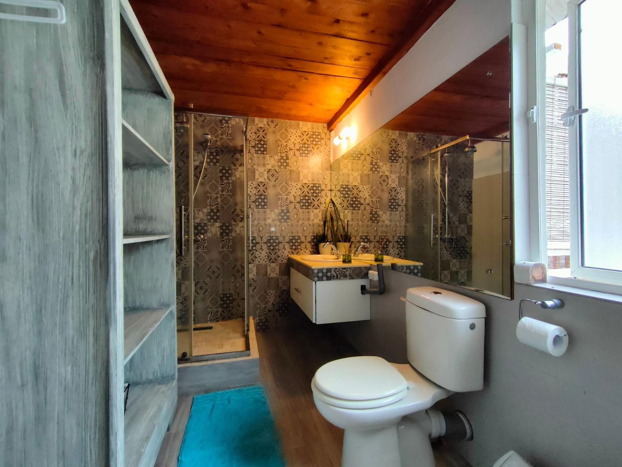 Mermaid Cove Apartment