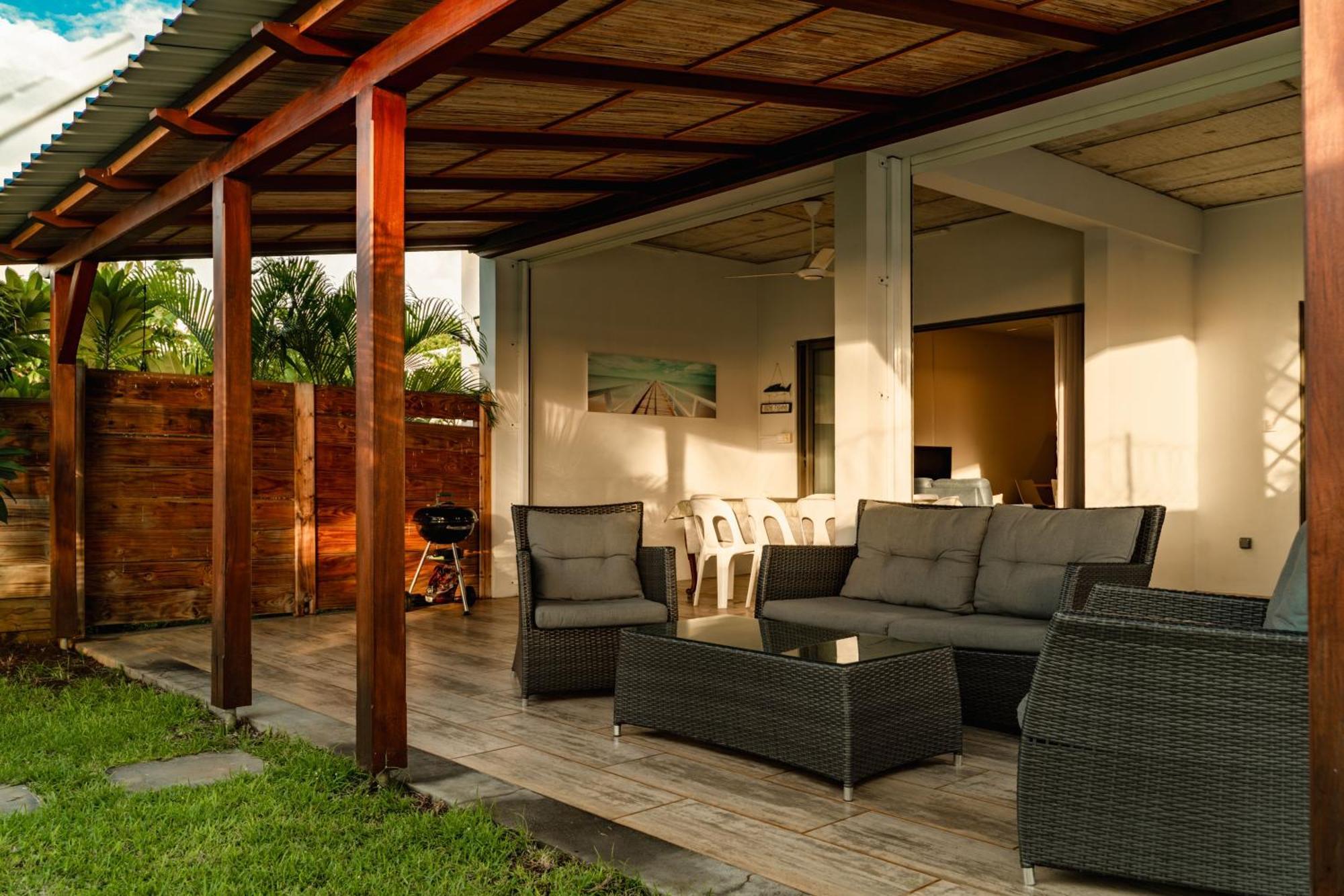 Stella Marris Beachfront Villa Pointe aux Sable
