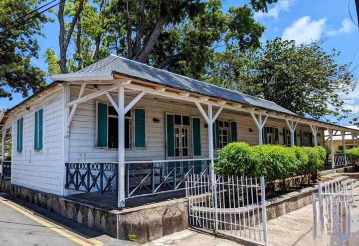 Veronia Homestay Port Mathurin