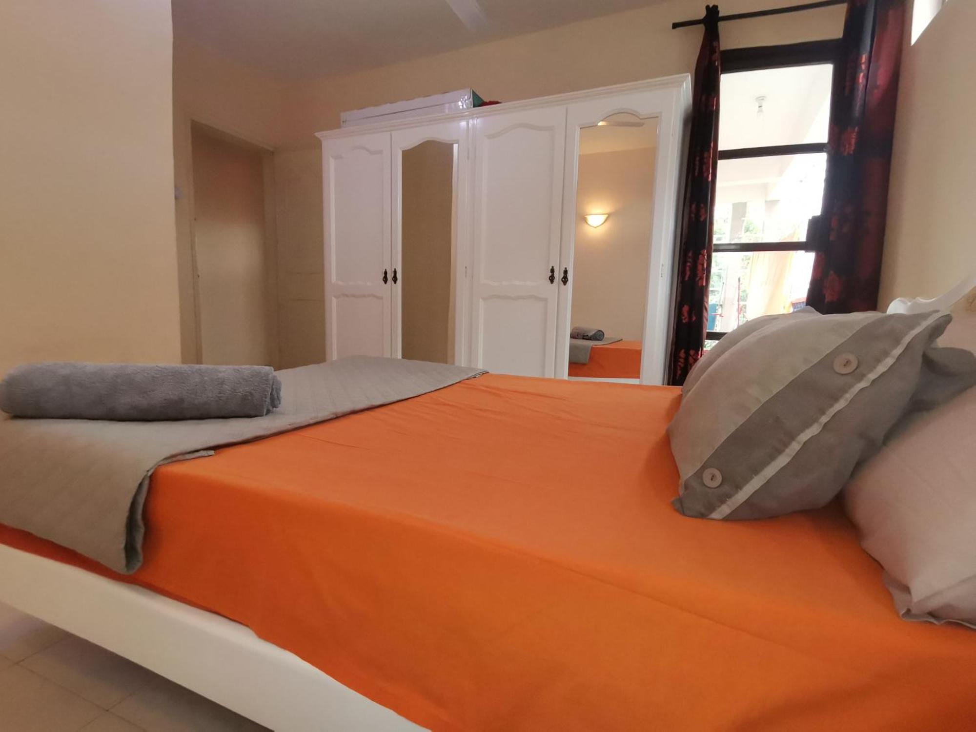 Apartment Calm Oasis Sunset Summer Vacation Private Furnished Flic en Flac