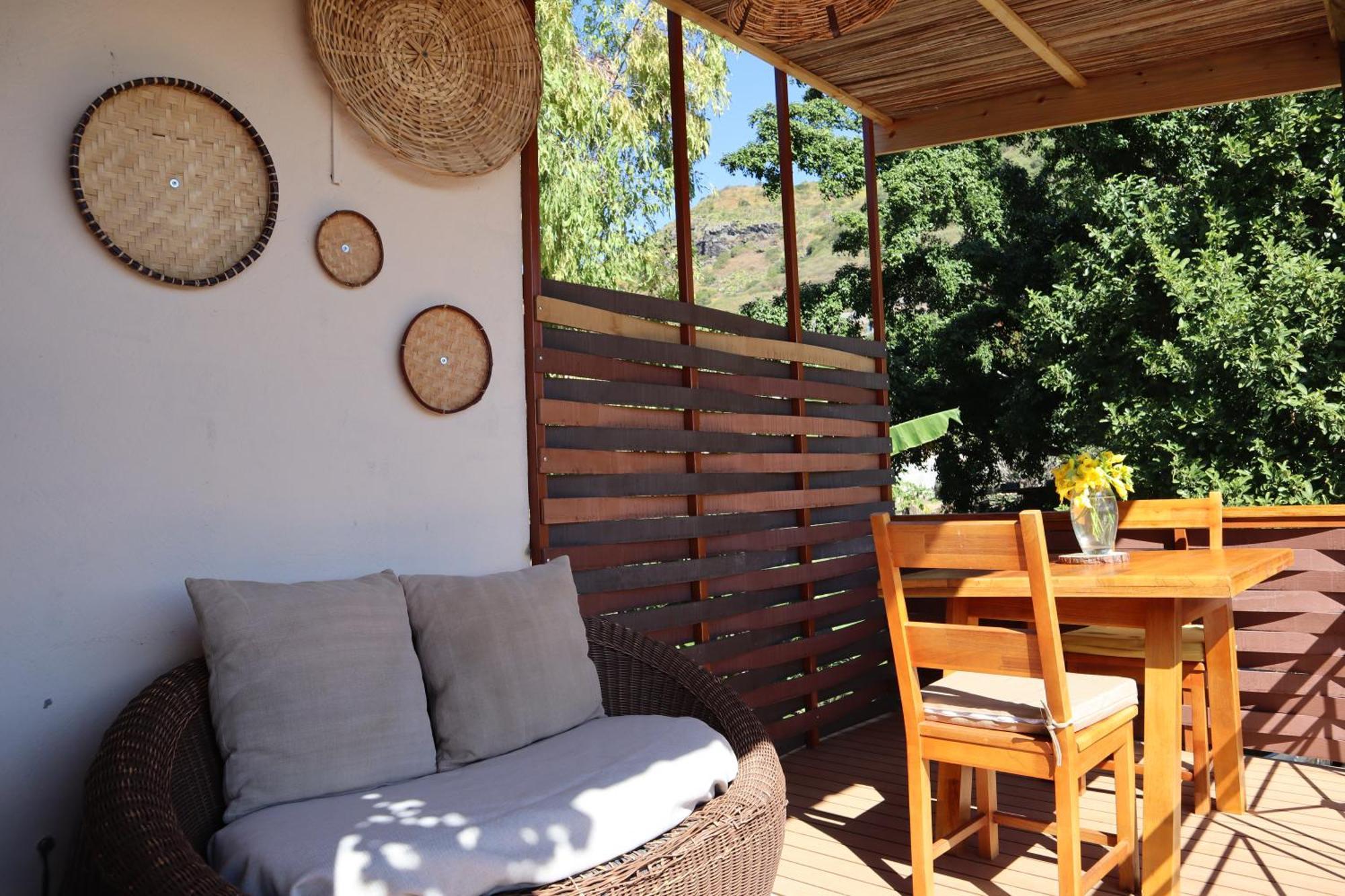 Le Du Bonheur & Car Guest house Tamarin