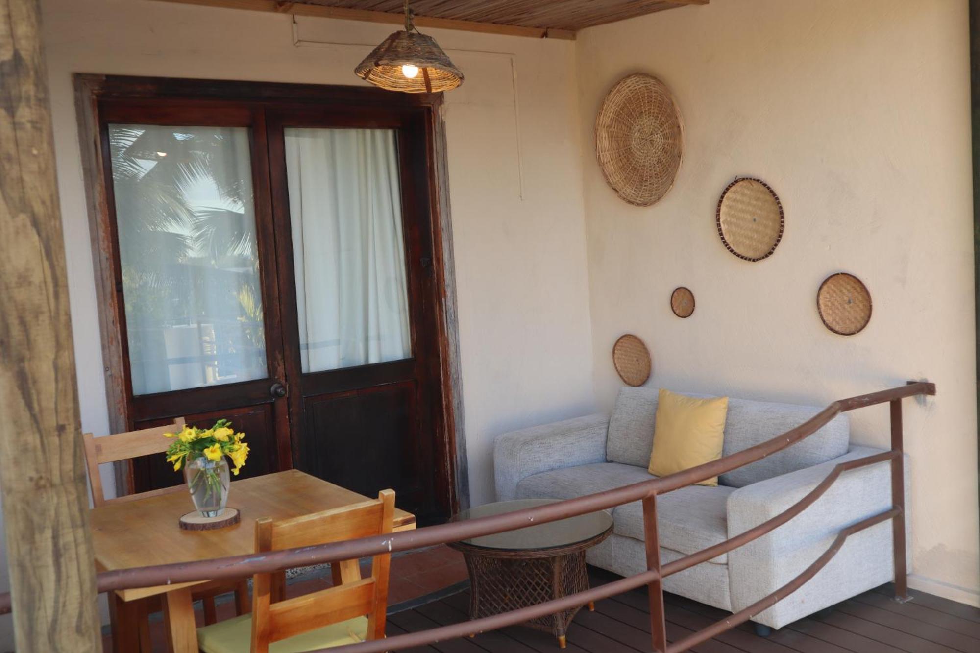 Guest house Le Du Bonheur & Car Tamarin