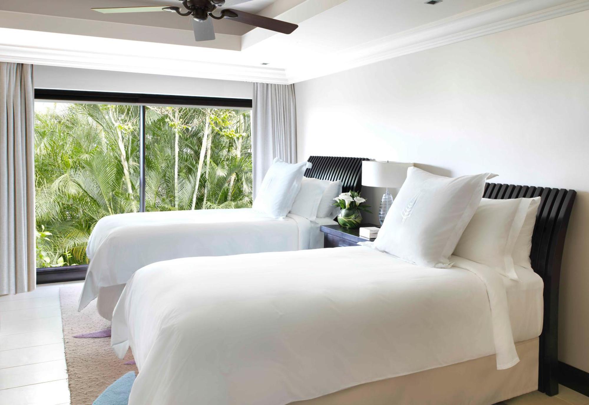Four Seasons Mauritius At Anahita Resort Beau Champ
