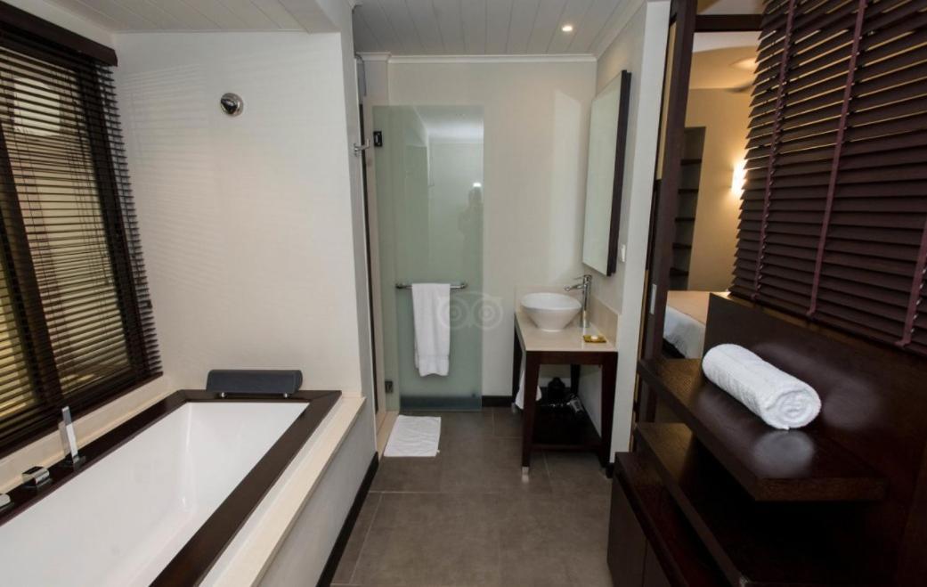 Domaine Des Alizees & By Fine & Country Apartment Grand Baie