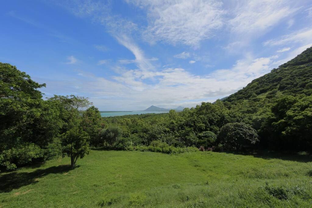 Villa Luxury In Le Morne