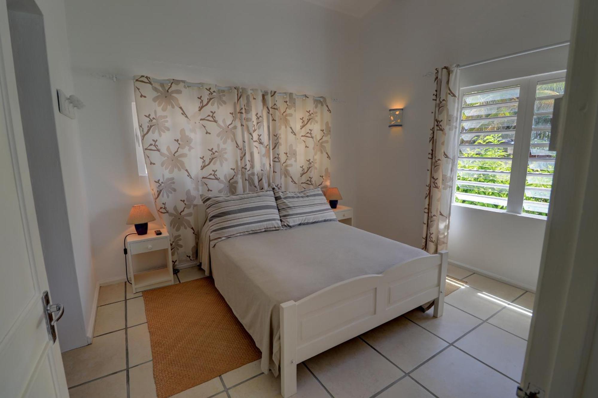 Horizon - Beachfront Homes Apartment Blue Bay