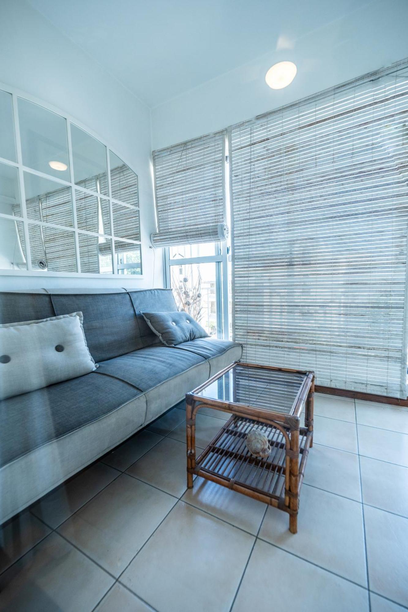 Luxurious 3-bedroom With Sea Views - Sd10 *