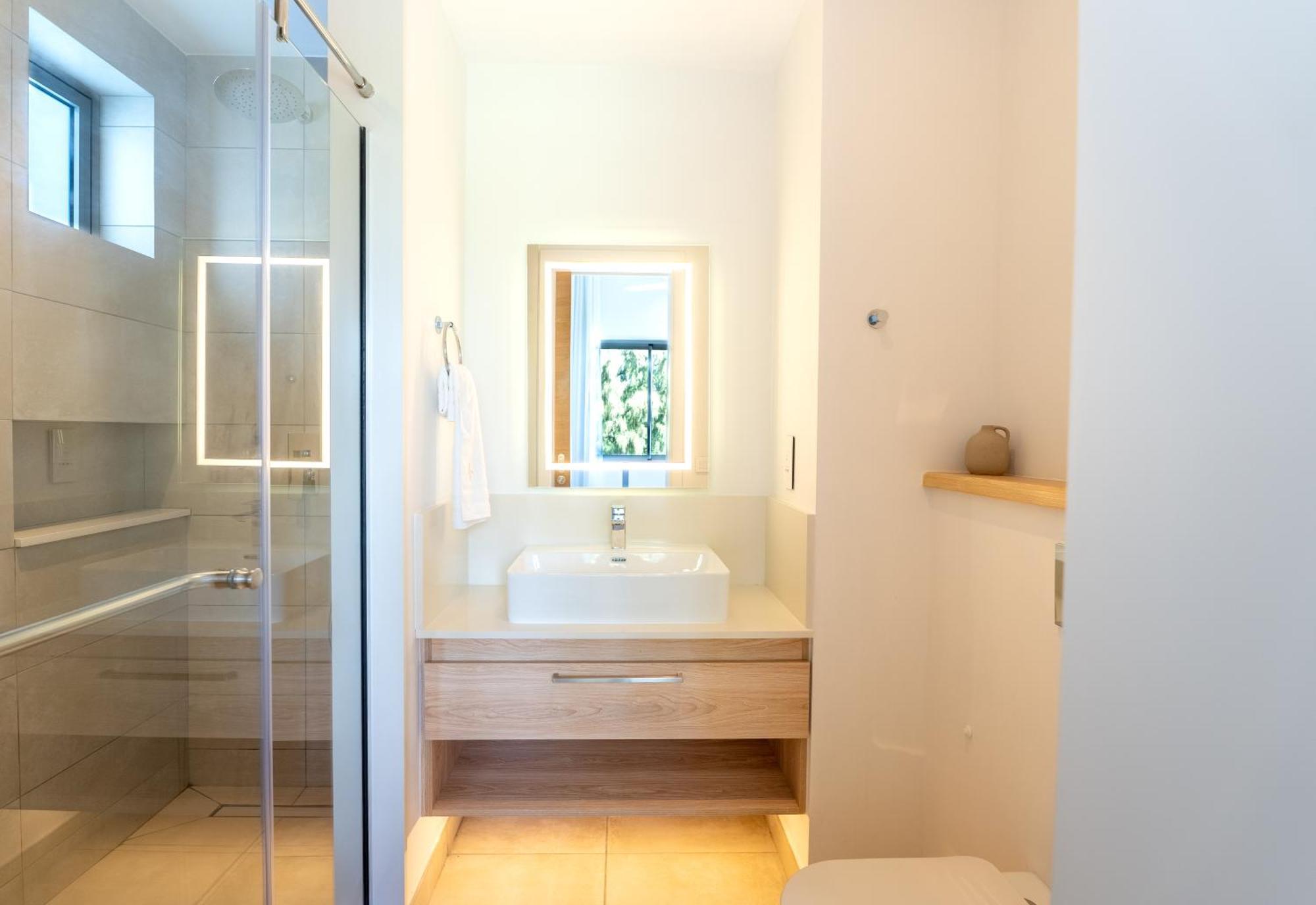 Oceanfront Getaway * Grand Gaube