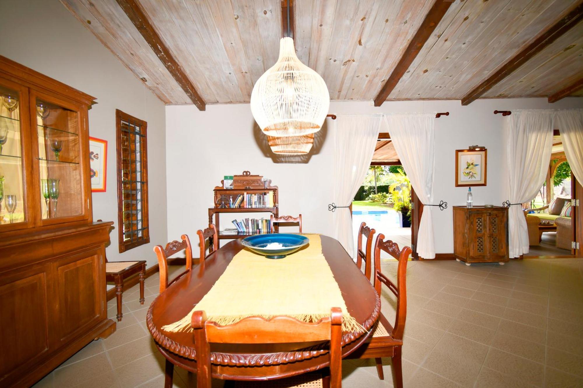 Villa Alira *
