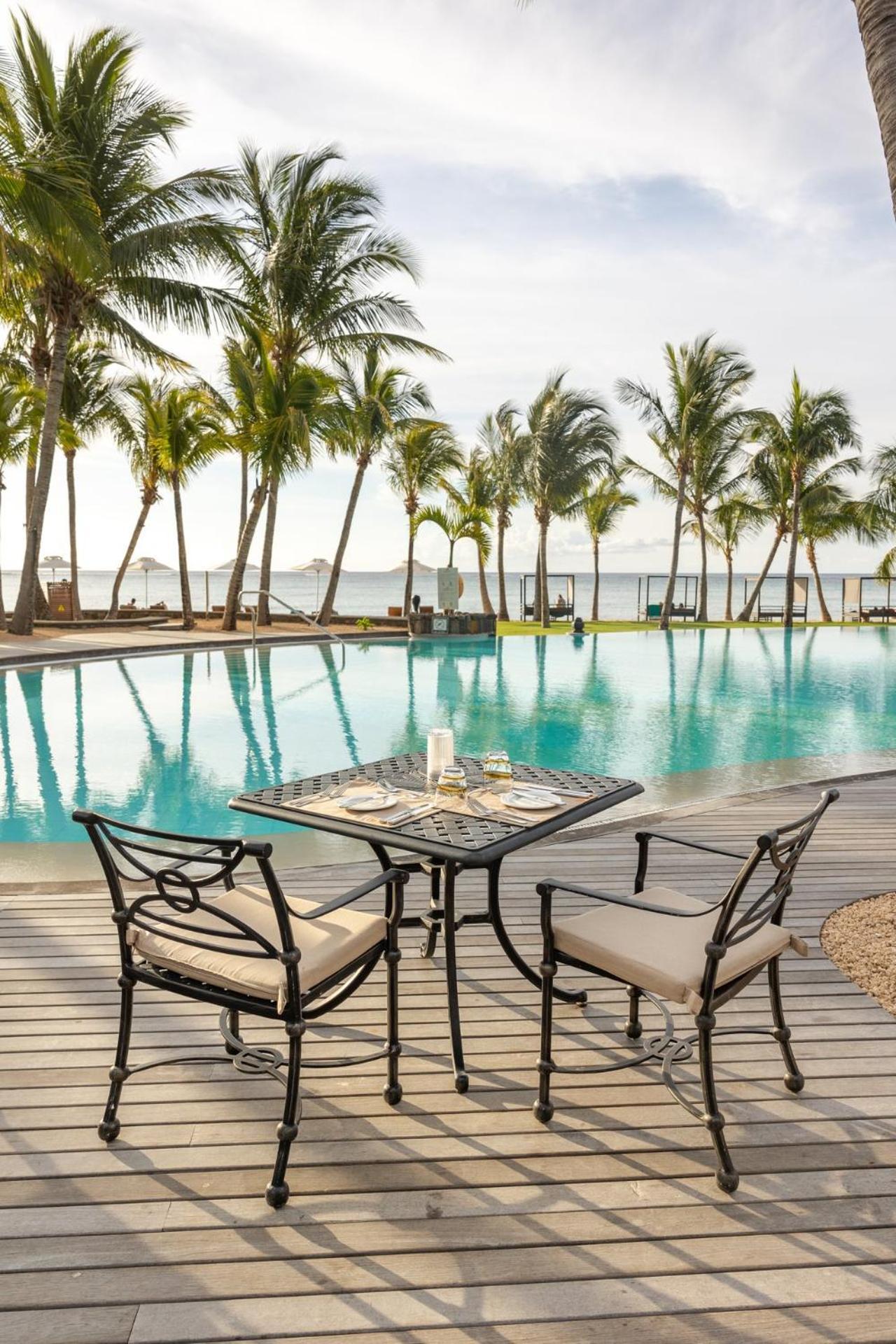 Dinarobin Beachcomber Golf & 5*
