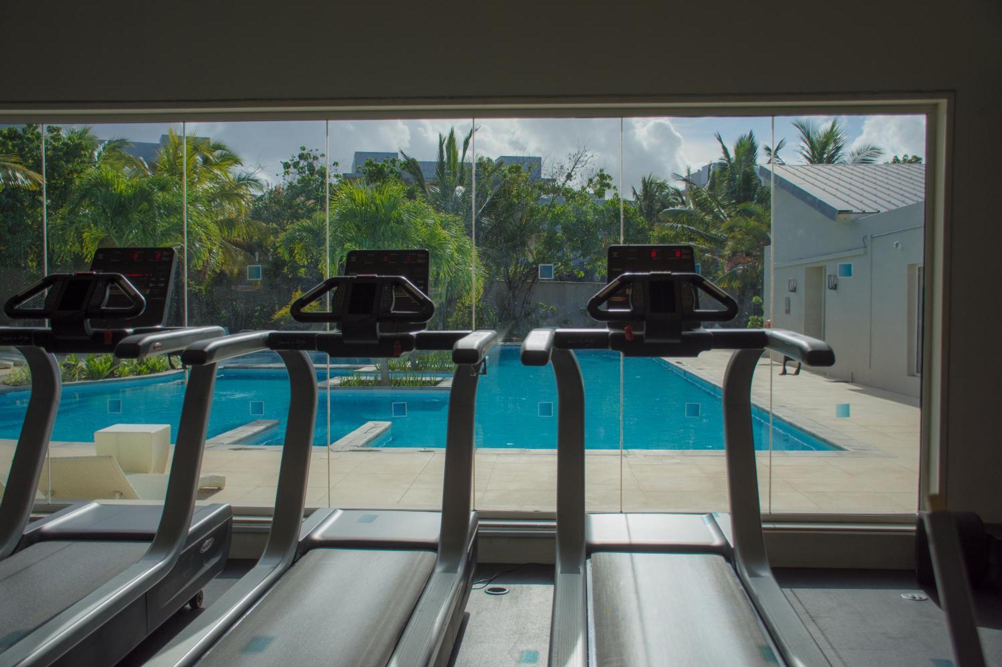 Azuri Apartment With Beach, Pools, Gym, Golf, Shops, Restaurants, Spa, Boat Activities, Tennis &Paddle Court, Kids Corner Apartment *