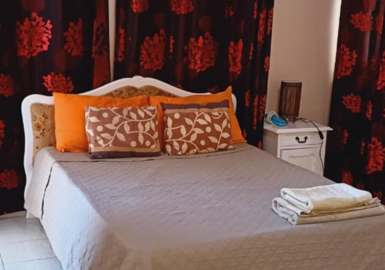 Calm Oasis Sunset Summer Vacation Private Furnished Apartment