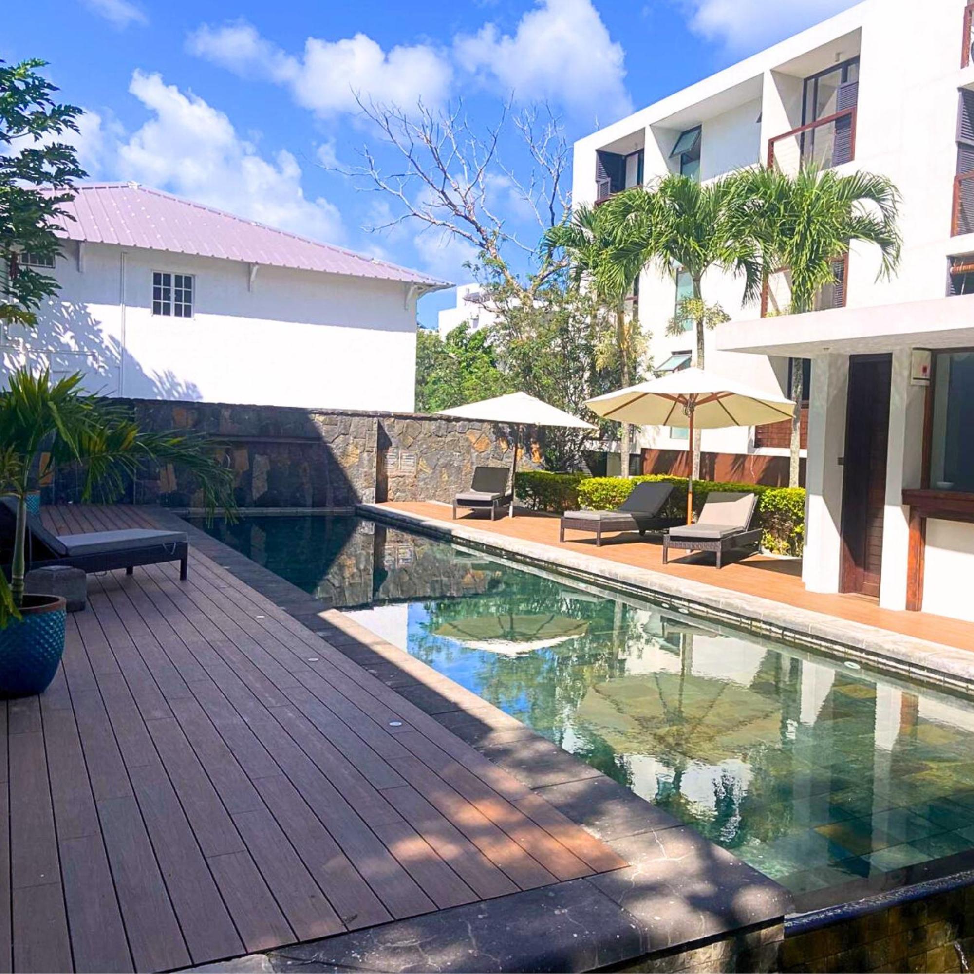 Azur Et Terrasse Apartment *