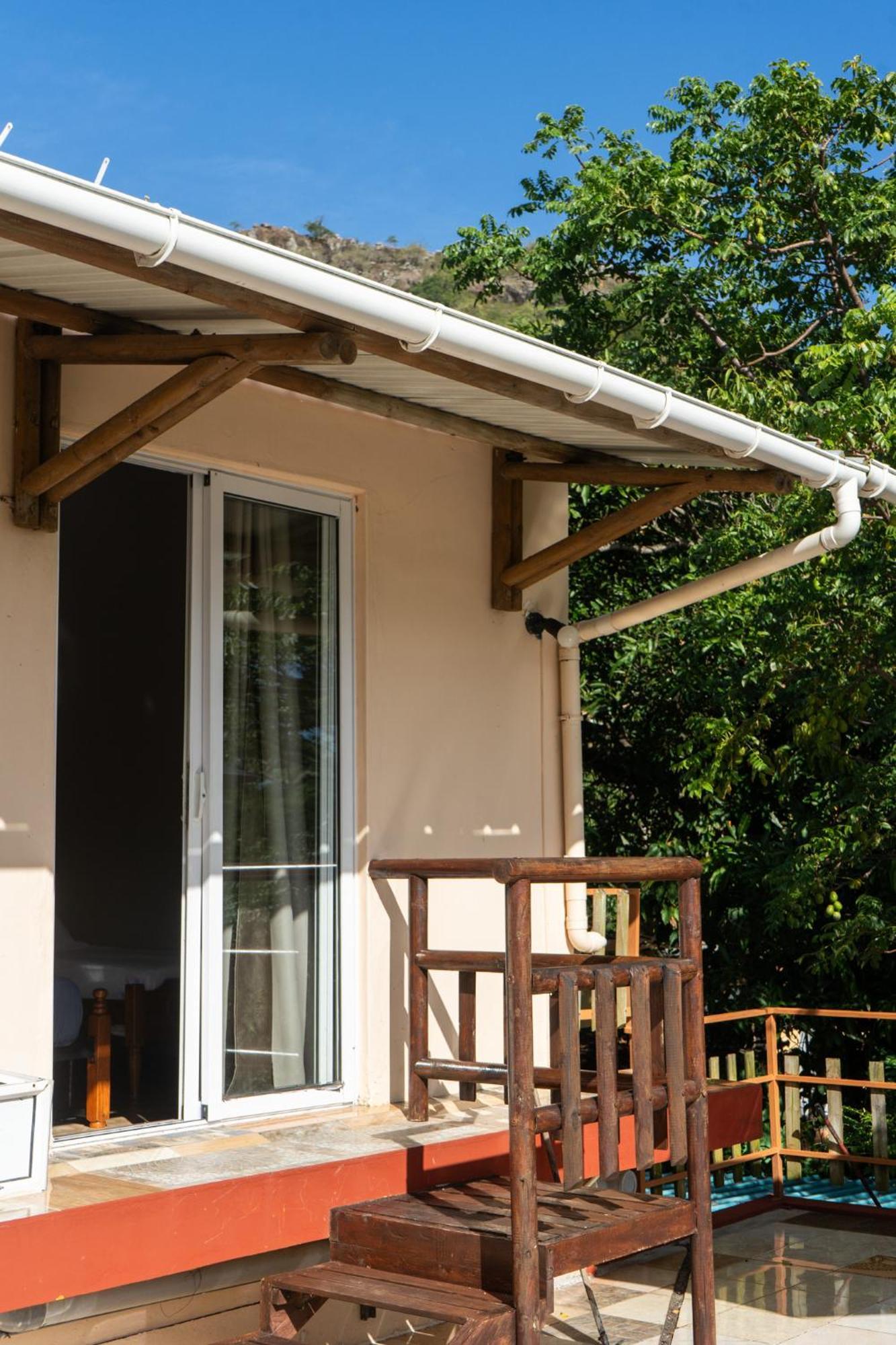 La Romance Kreol Guest house